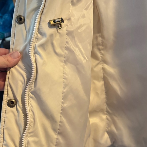 Lauren Ralph Lauren Goose Down Puffer Jacket with Sherpa Collar - Picture 11 of 12